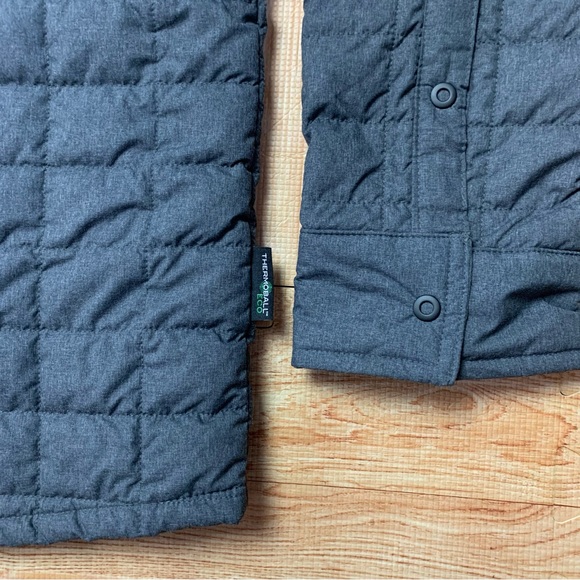 The North Face x Yokohama Tire Thermoball Eco-Shirt Jacket Mens Large Dark Gray - Picture 13 of 14